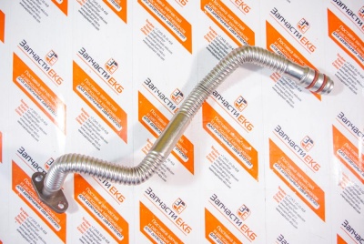 3287570 Трубка слива масла с турбины Трубка обратки CONNECTION TUR OIL DRAIN Cummins ISBe, ISDe Взаимозаменяемые номера:  3288410, 4894943, 3287571, 4897126